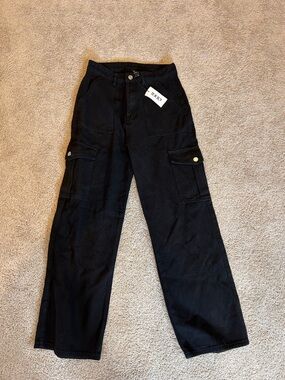 Cider Black Wide-Leg Cargo Pants